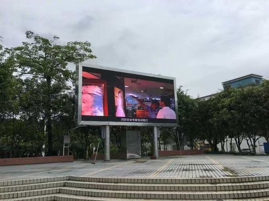 মাল্টি কালার বিজ্ঞাপন বোর্ডের বিজ্ঞাপনের জন্য 6000nits LED ডিসপ্লে বোর্ড